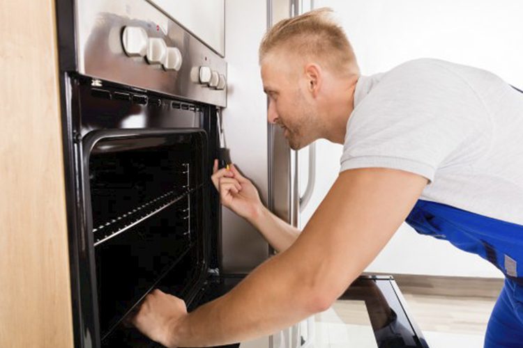 Oven Service in Dubai